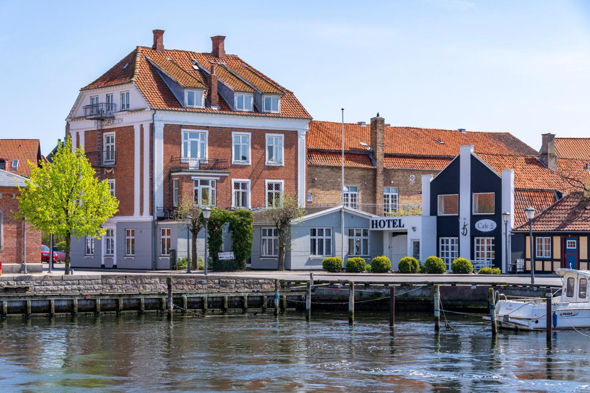 Hotel Postgaarden Skælskør Kültér fotó